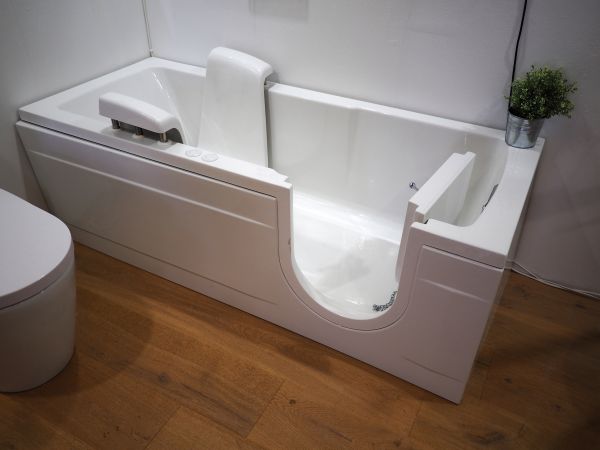 Walk In Tub Installation in Maryville